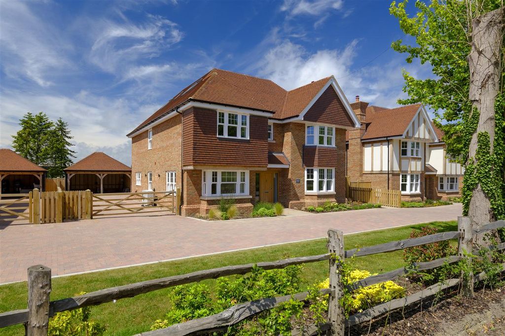 Property photo 1 of 16 Main Picture