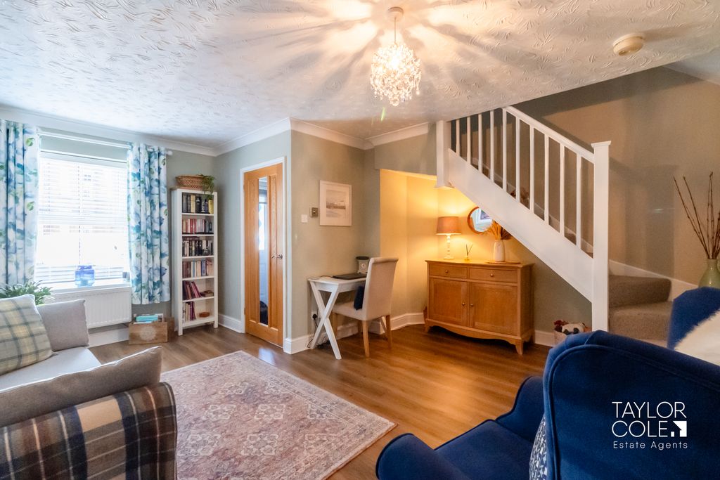 Property photo 3 of 22