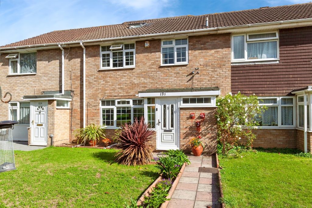 Property photo 1 of 17