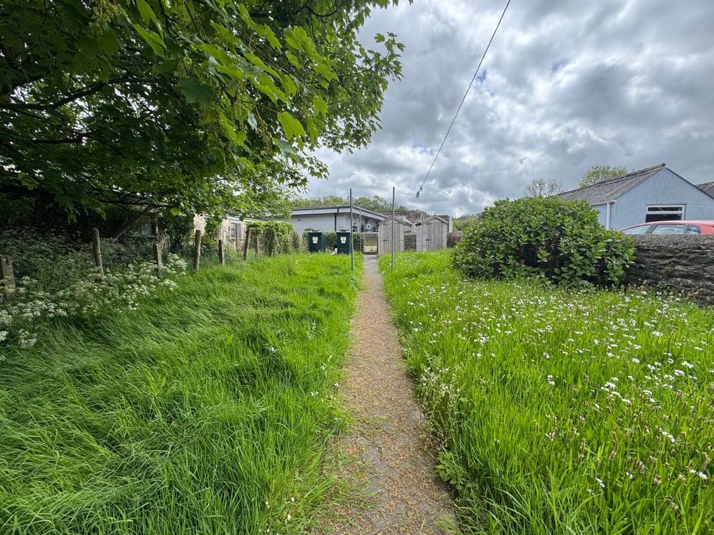 Additional image 4 of 3 bed flat for saleLewis Street, Pontwelly, Llandysul SA44