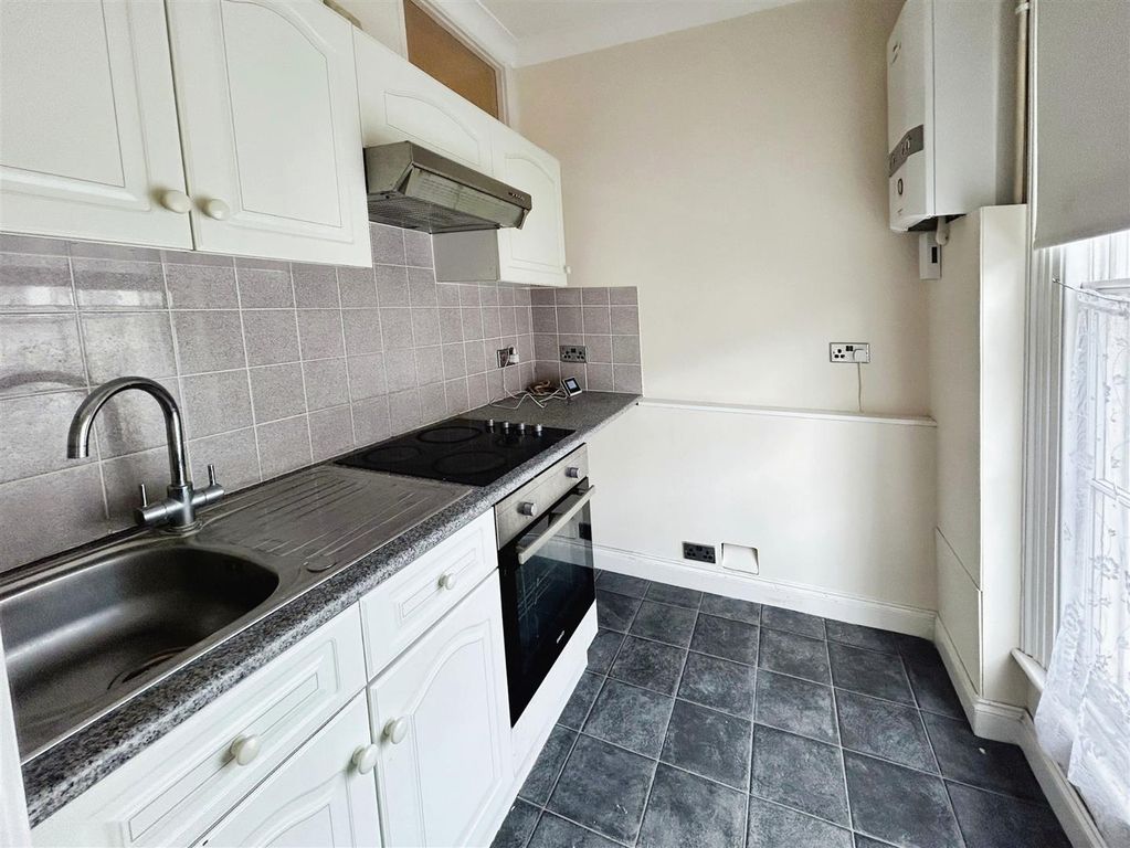 Property photo 2 of 8 60951c91-Image00007.Jpeg