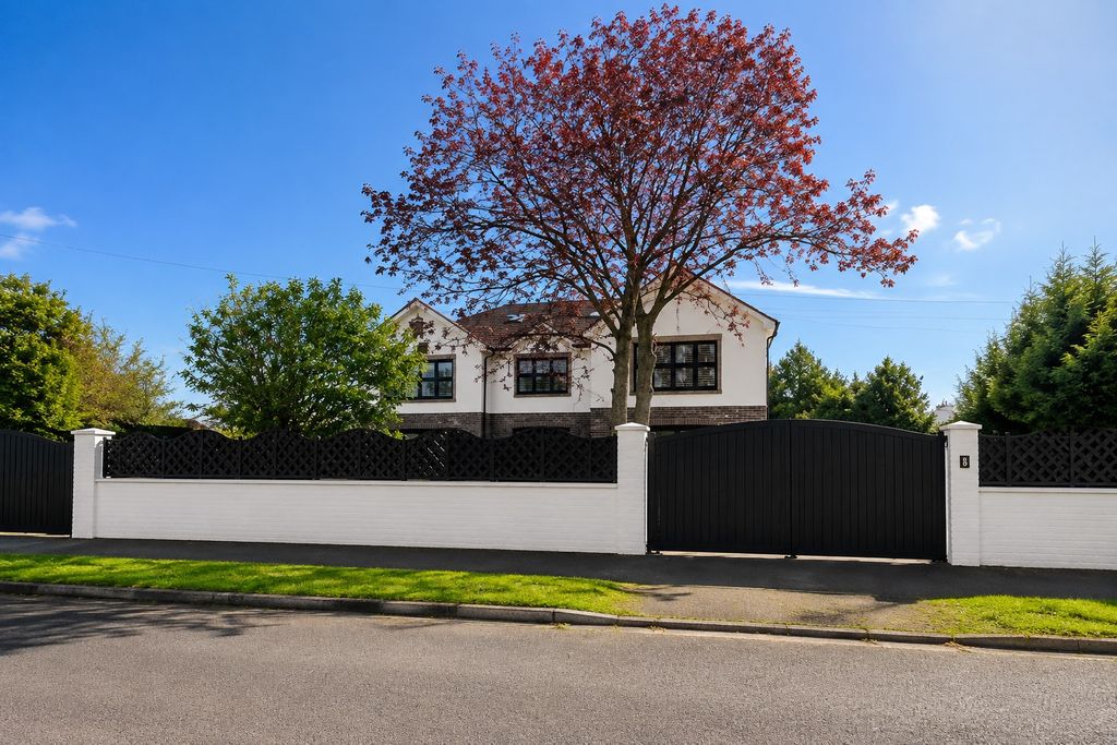 Property photo 1 of 28 5383450