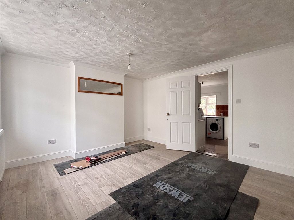 Property photo 2 of 12 Picture No. 12