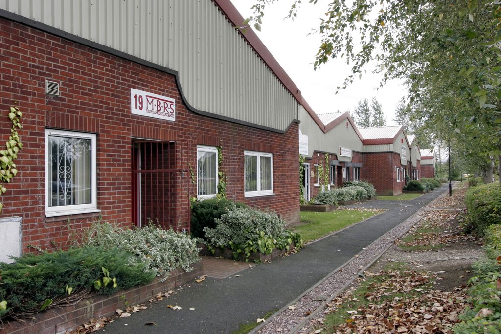 Property photo 1 of 1