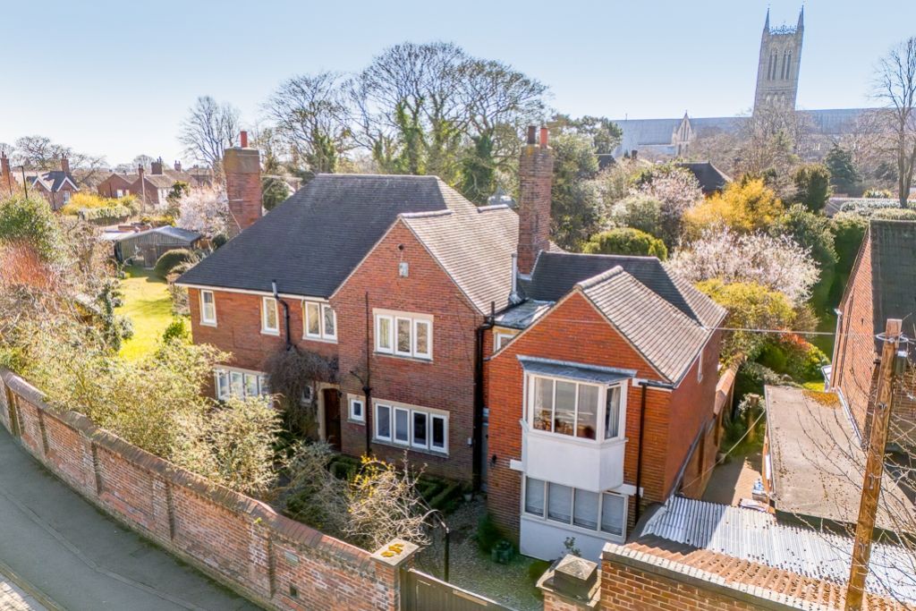 Property photo 1 of 38 21 Northgate (Lincoln)-6