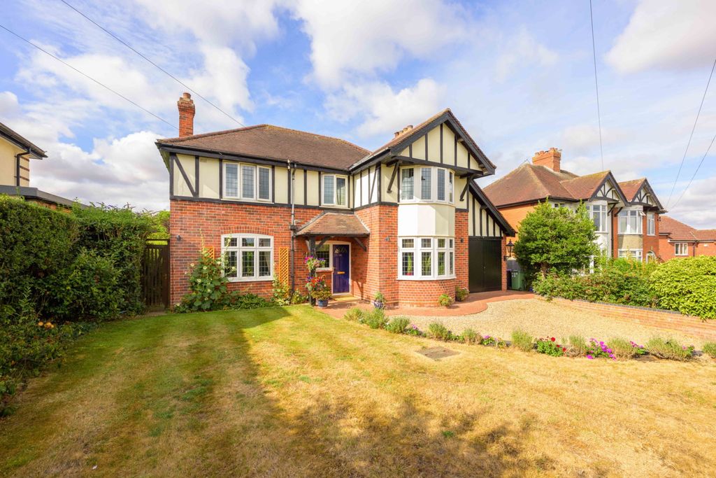 4 bed detached house for saleHarrowby Lane, Grantham NG31