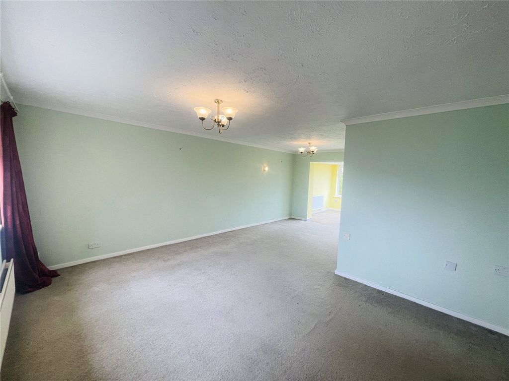 Additional image 21 of 3 bed bungalow for saleCefn Y Gader, Morfa Bychan, Porthmadog, Gwynedd LL49