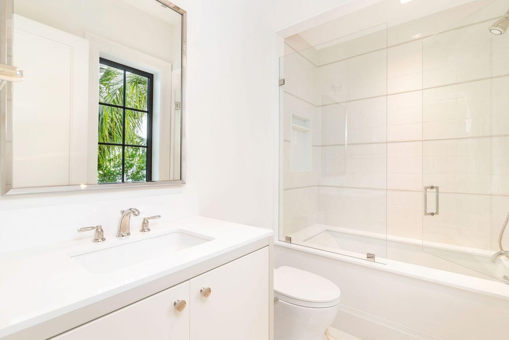 Property photo 3 of 10 <Alttext/>