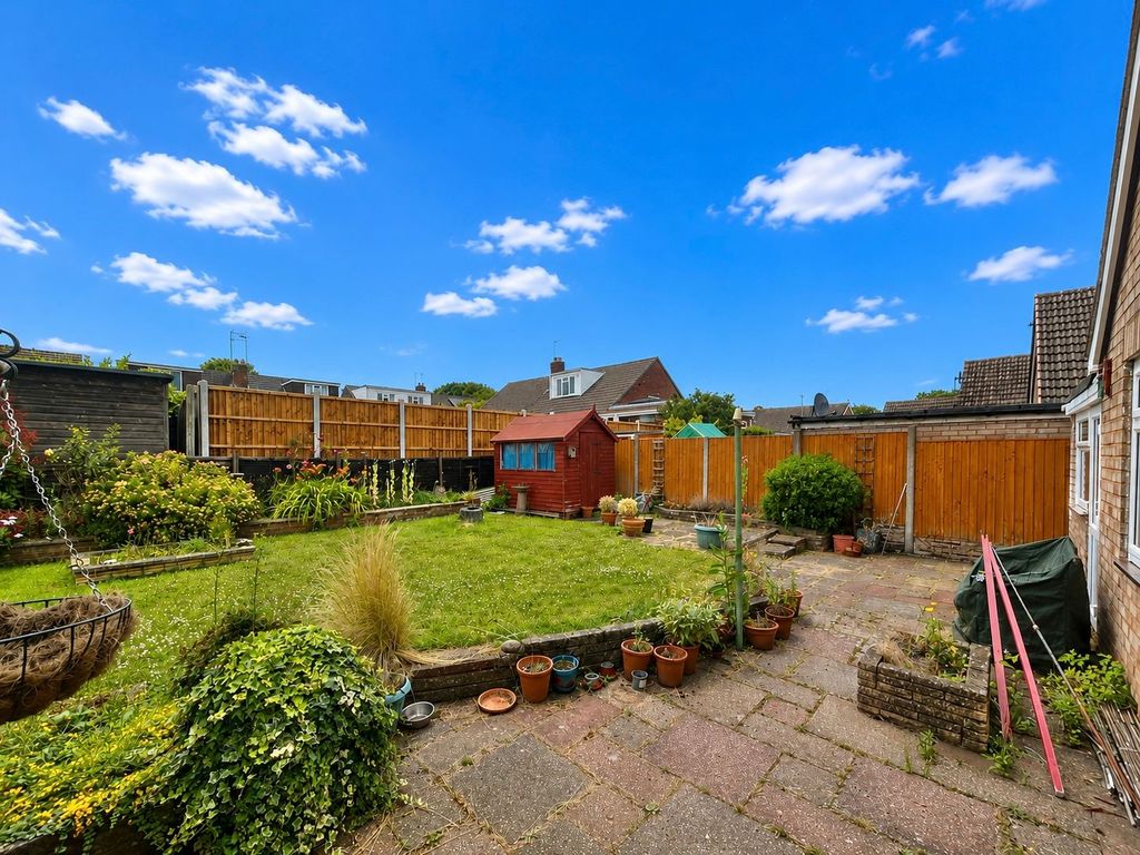 Property photo 2 of 12