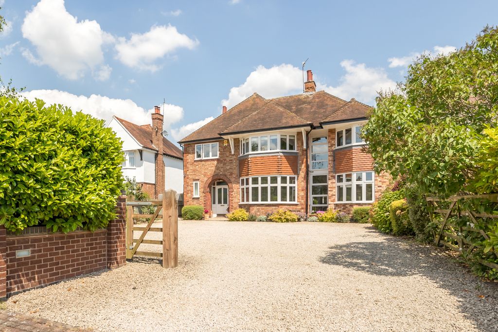 Property photo 1 of 26