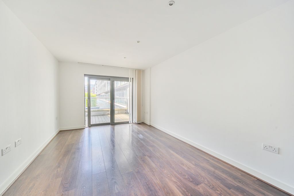 Property photo 2 of 16 Gallery
