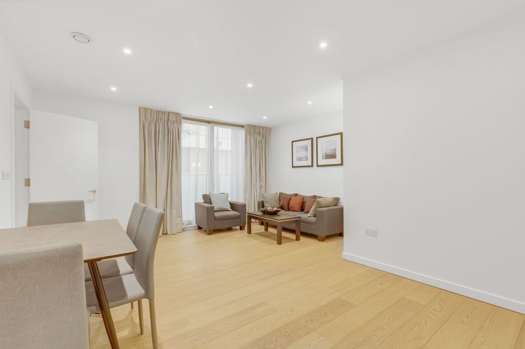 Property photo 1 of 20 Picture No. 03