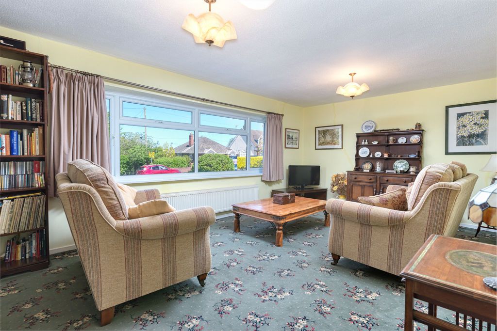 Property photo 2 of 16 Photo 7