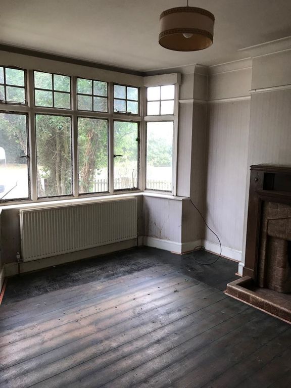 Property photo 3 of 31