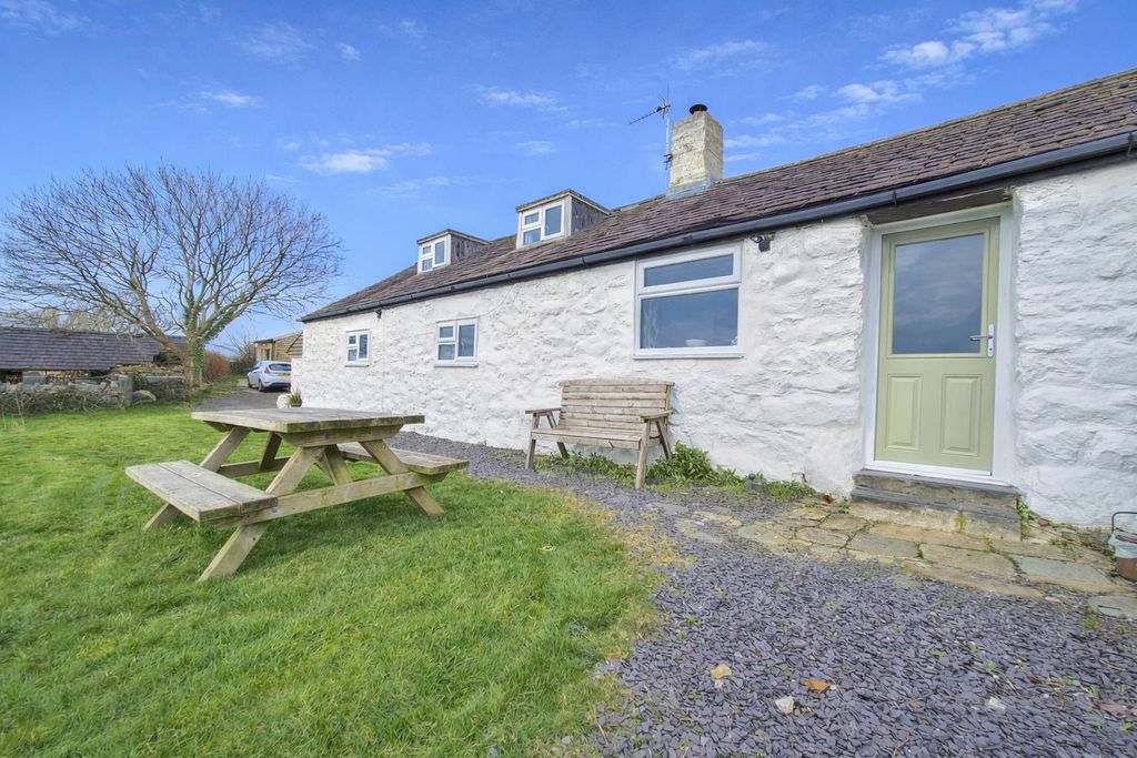 Property photo 1 of 29 Main Photo.Png