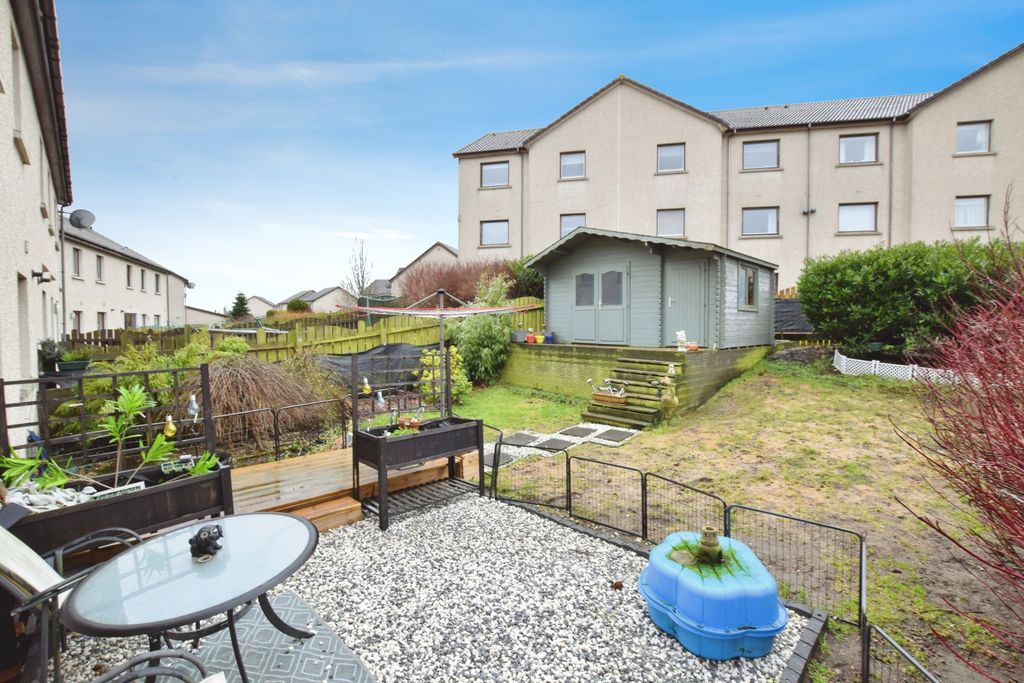 Property photo 2 of 15 Rear Garden