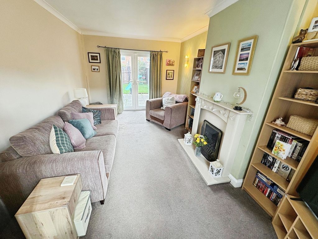 Property photo 2 of 11 Photo 12