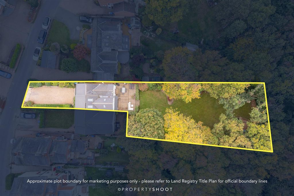 Property photo 2 of 15