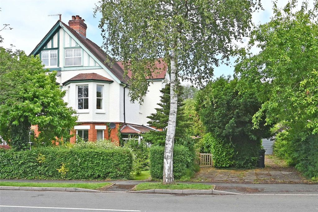 Property photo 1 of 31 Picture No. 21