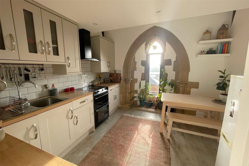 Property photo 2 of 10 Picture No. 09