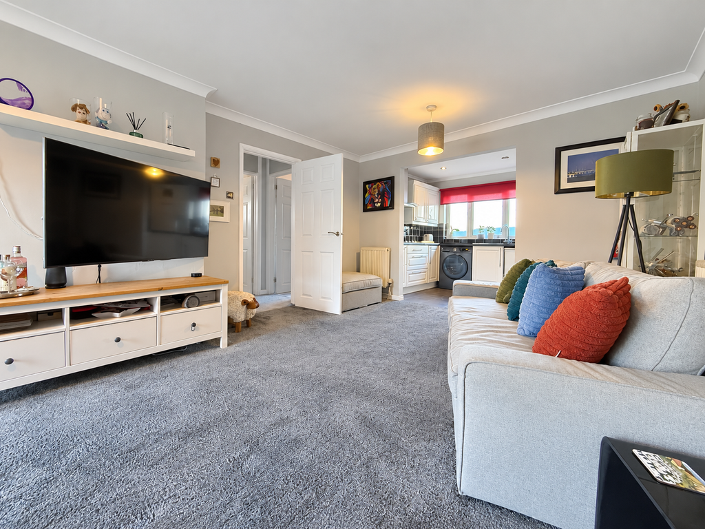 Property photo 2 of 14 D89580C5-9F50-46Cf-A49D-E517432E55D4