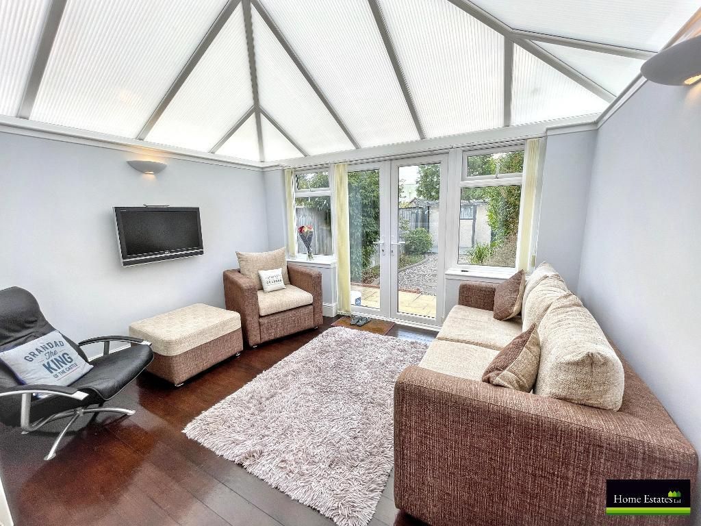 Property photo 3 of 15 Conservatory