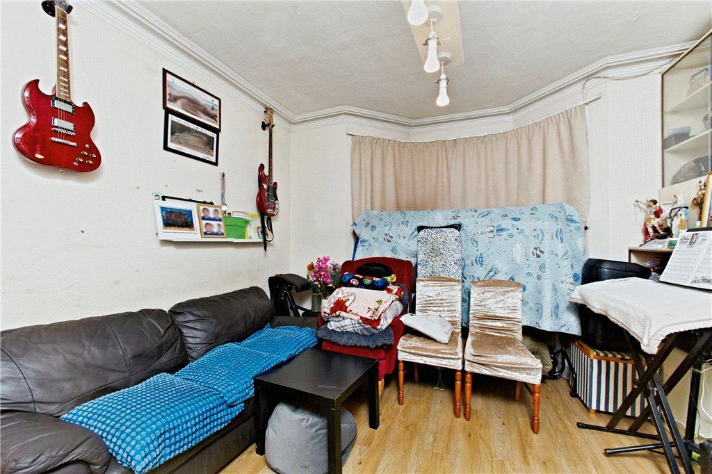 Property photo 2 of 17 Picture No. 26