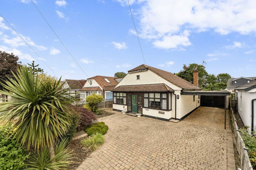 Property photo 1 of 9