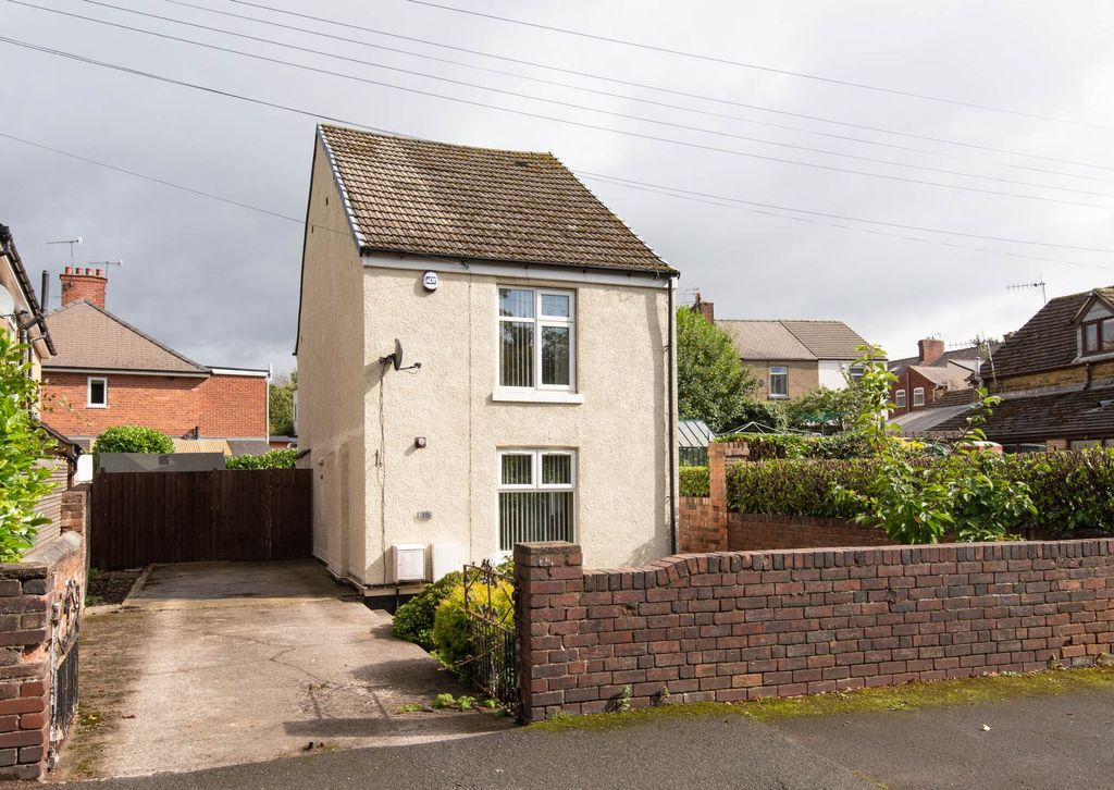 Property photo 1 of 15