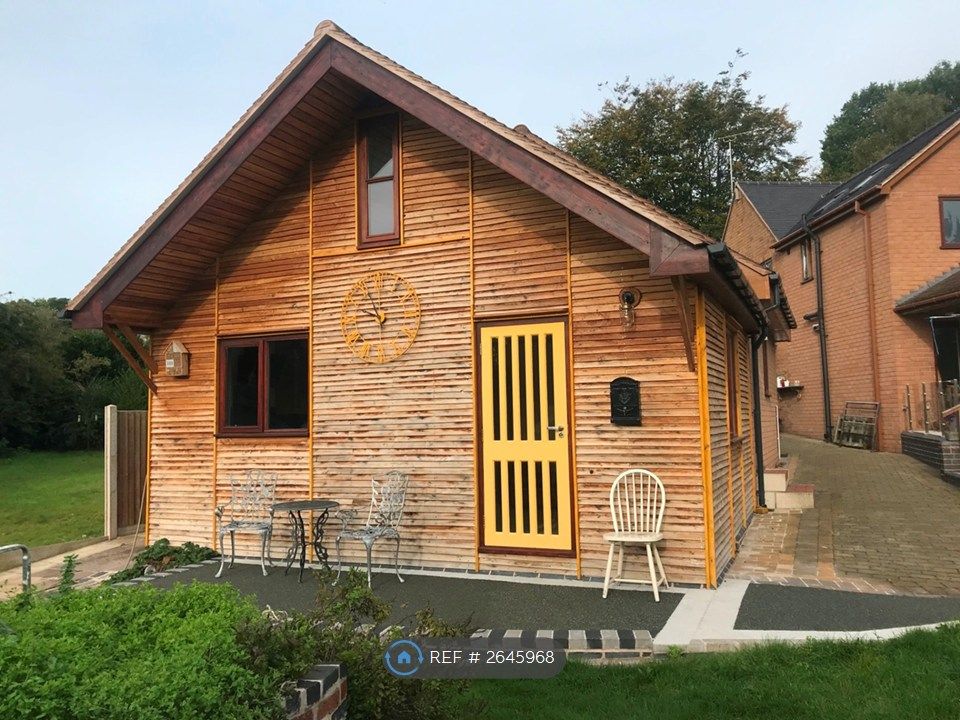 Property photo 2 of 4 Patio