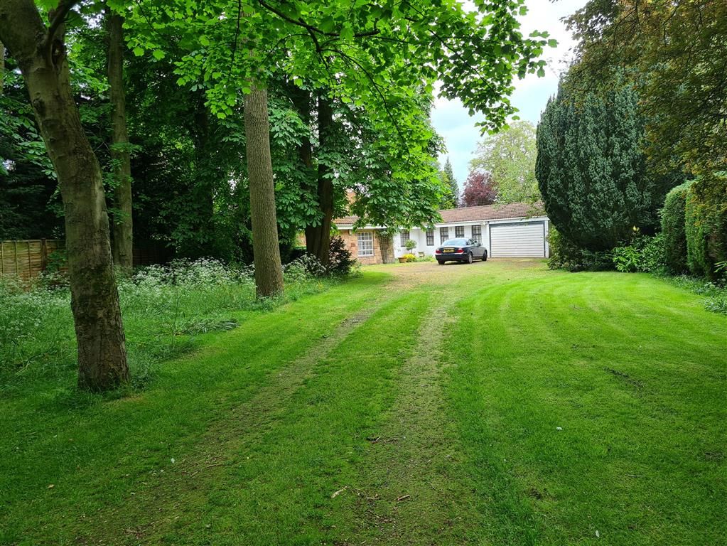 Property photo 2 of 18 Grounds: