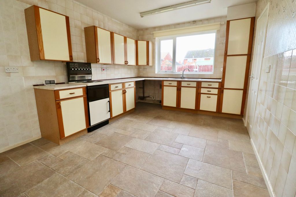 Property photo 2 of 15 Img_6616