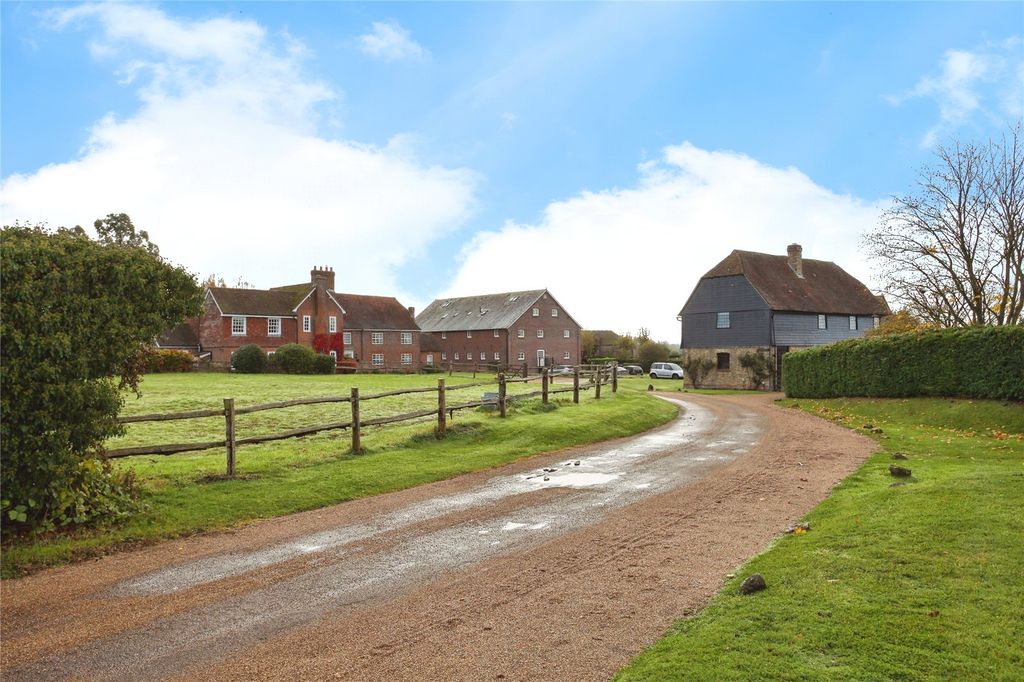 Property photo 1 of 17 Picture No. 53