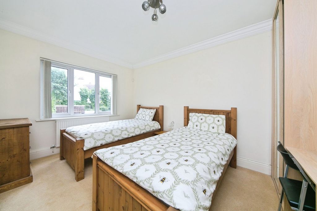 Additional image 11 of 2 bed flat for saleTy Mawr Road, Deganwy, Conwy LL31