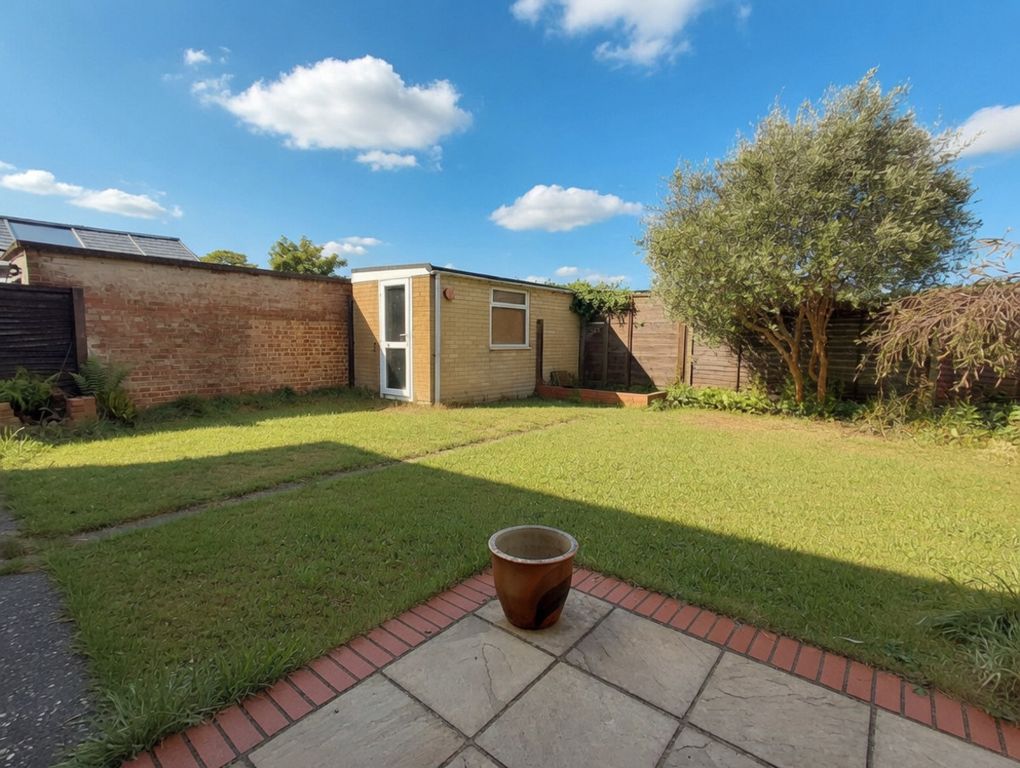 Property photo 2 of 10