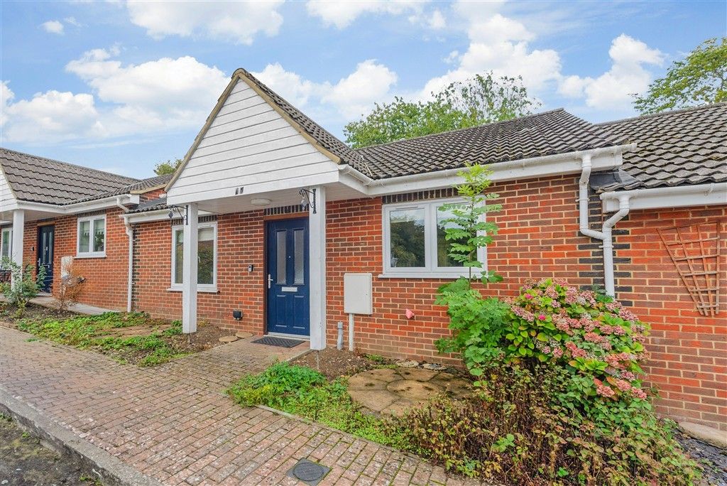 Property photo 1 of 10 External W