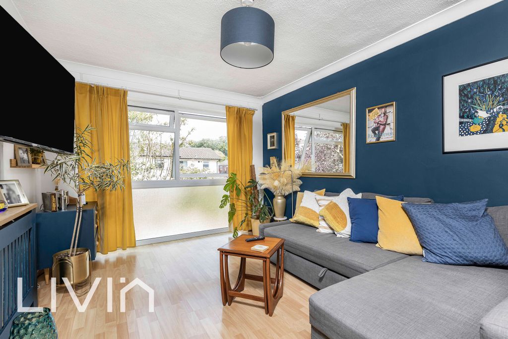 Property photo 3 of 12 025A7610