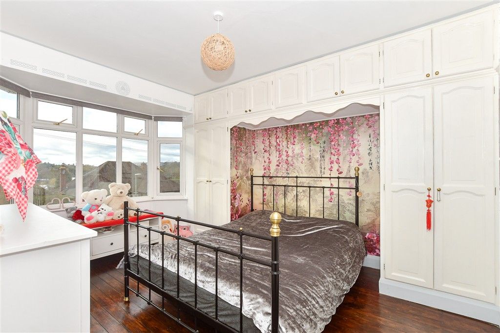 Property photo 1 of 12 Bedroom 1