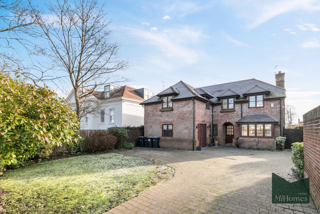 Property photo 1 of 14