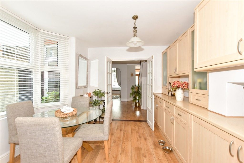 Property photo 3 of 13 Breakfast Room