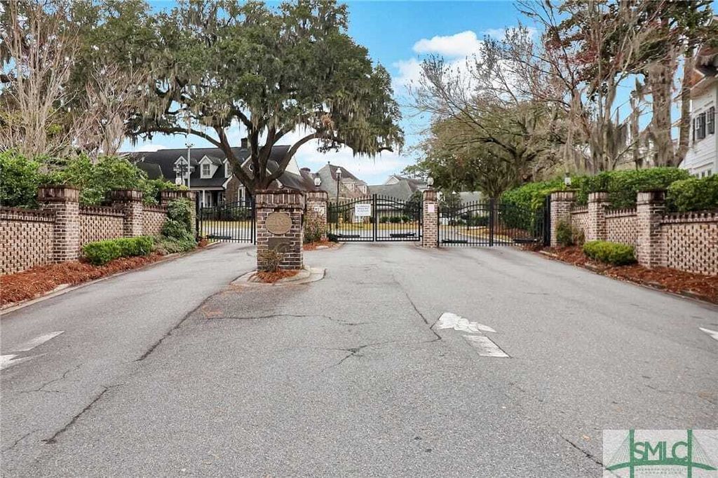 Property photo 3 of 11 <Alttext/>