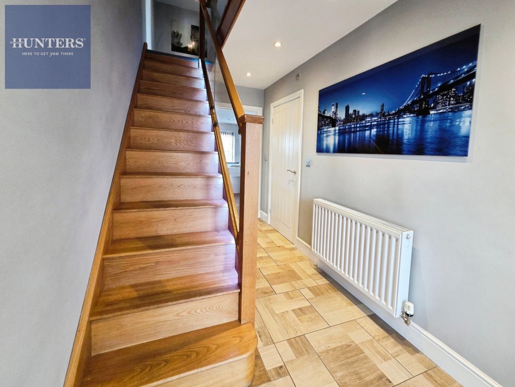 Property photo 3 of 22 Pbox-Img.Jpg