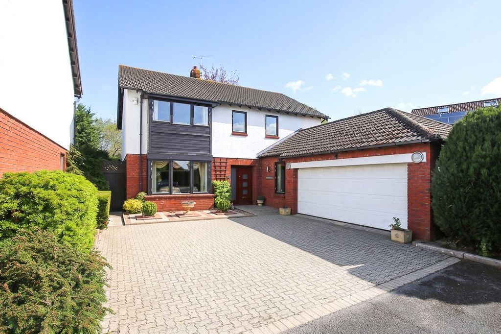Property photo 1 of 27 Picture No. 53