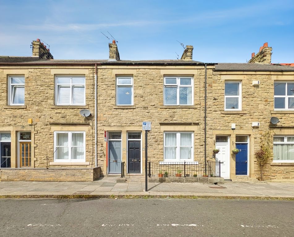 Property photo 1 of 11 Pbox-Img.Jpg