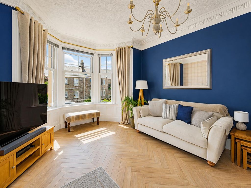 Property photo 3 of 33 22 Terrace Road Carnoustie-6.Jpg