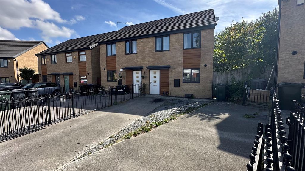 Property photo 1 of 12 1.Jpg