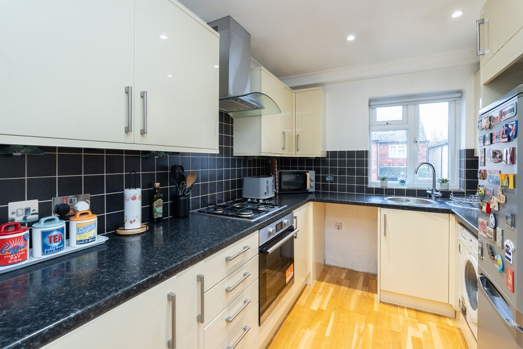 Property photo 3 of 9 Dsc07752