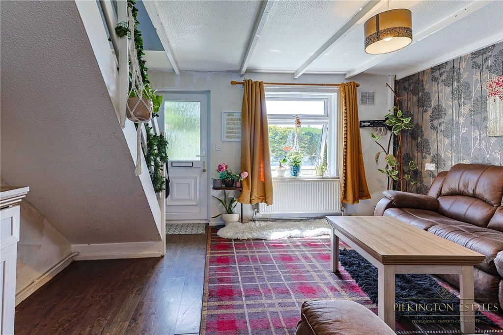 Property photo 3 of 15 4275212