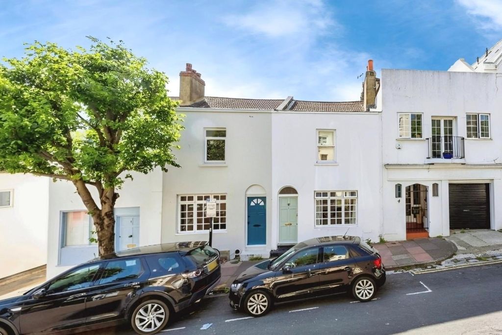 Property photo 1 of 12 Sudeleynew.Jpg