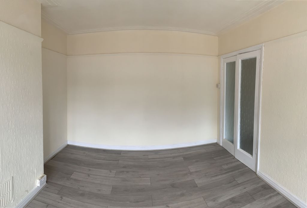 Property photo 3 of 12 Gallery